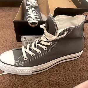 NEVER WORN chuck Taylors